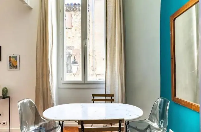 Apartment Appartement Authentique Situe En Plein Centre D'Antibes